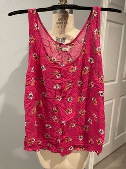 Pink Flowery Top - Size XXL