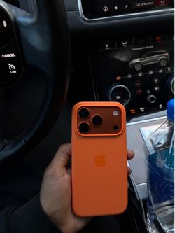 iPhone 17 Pro Cosmic Orange 256GB Unlocked No Offers ‼️
