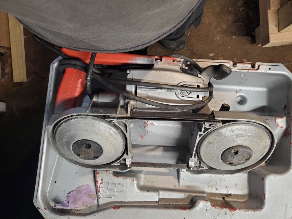 Milwaukee Porta Ban Saw