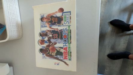 1992-93 NBA Hoops Series 1 Basketball Cards Sealed Box