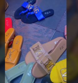 Women’s sandal