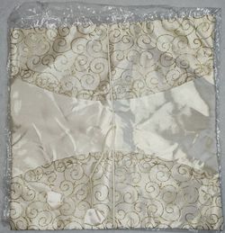 Vintage Never Used 16x16 Handmade in Iraq Zip-Up Pillow Cushion Cover in Cream & Gold; Flawless Condition