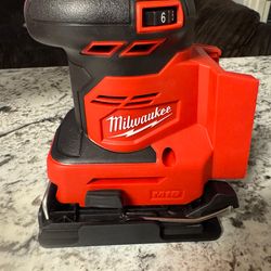 Milwaukee  M18 18V 18V Lithium-Ion Cordless 1/4 in. Sheet Sander (Tool-Only)