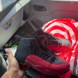 Jordan 12 size 8