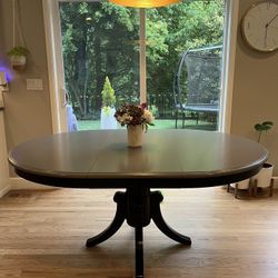 Dinner/Kitchen Table