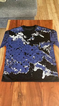 Brand new T-shirt size medium black and purple