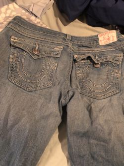 Women’s true religion size 32 boot cut