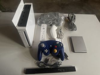 2tb Nintendo wii console (21+ Retro Console Compatibly)