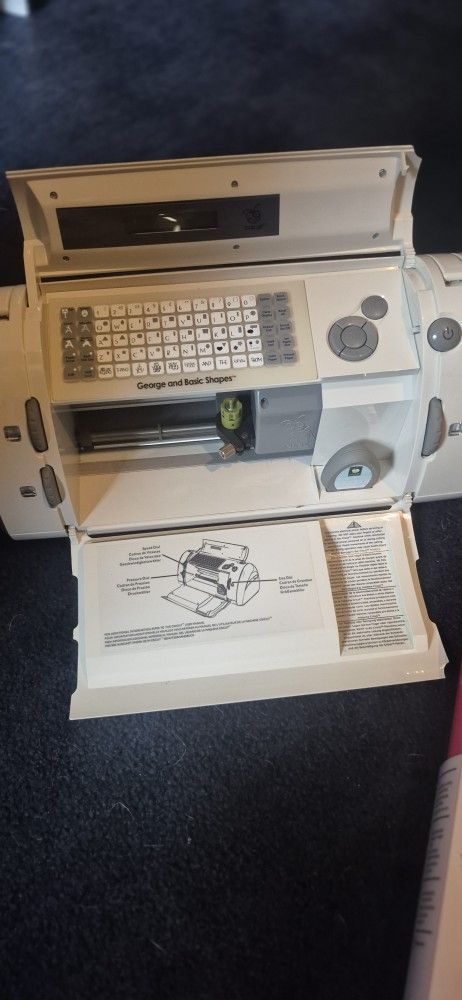 Cricut Crv001 With Materials