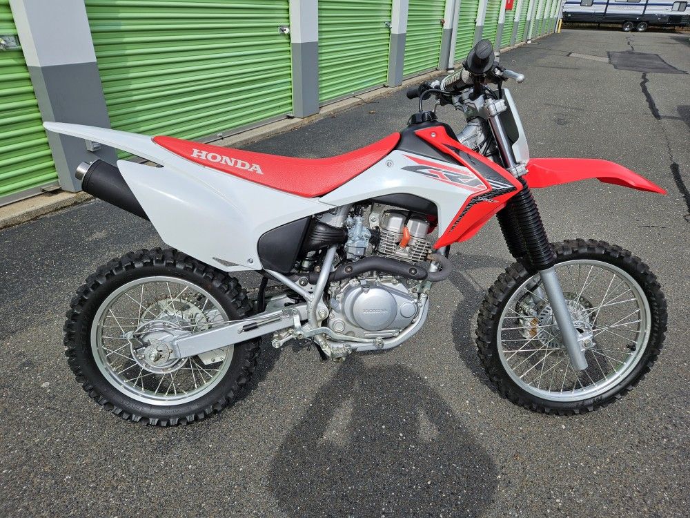 Honda 2017 Crf150f White & Red
