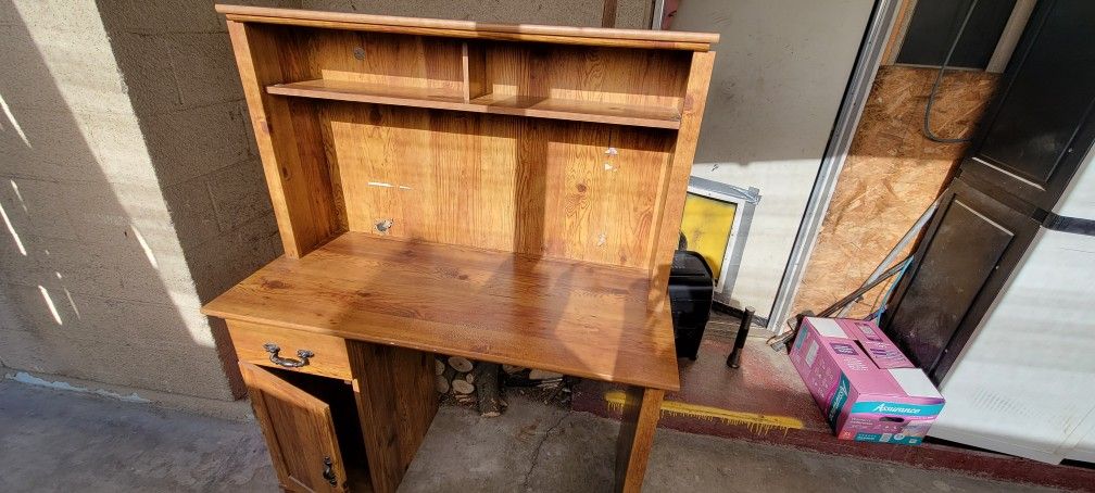 Computer Desk