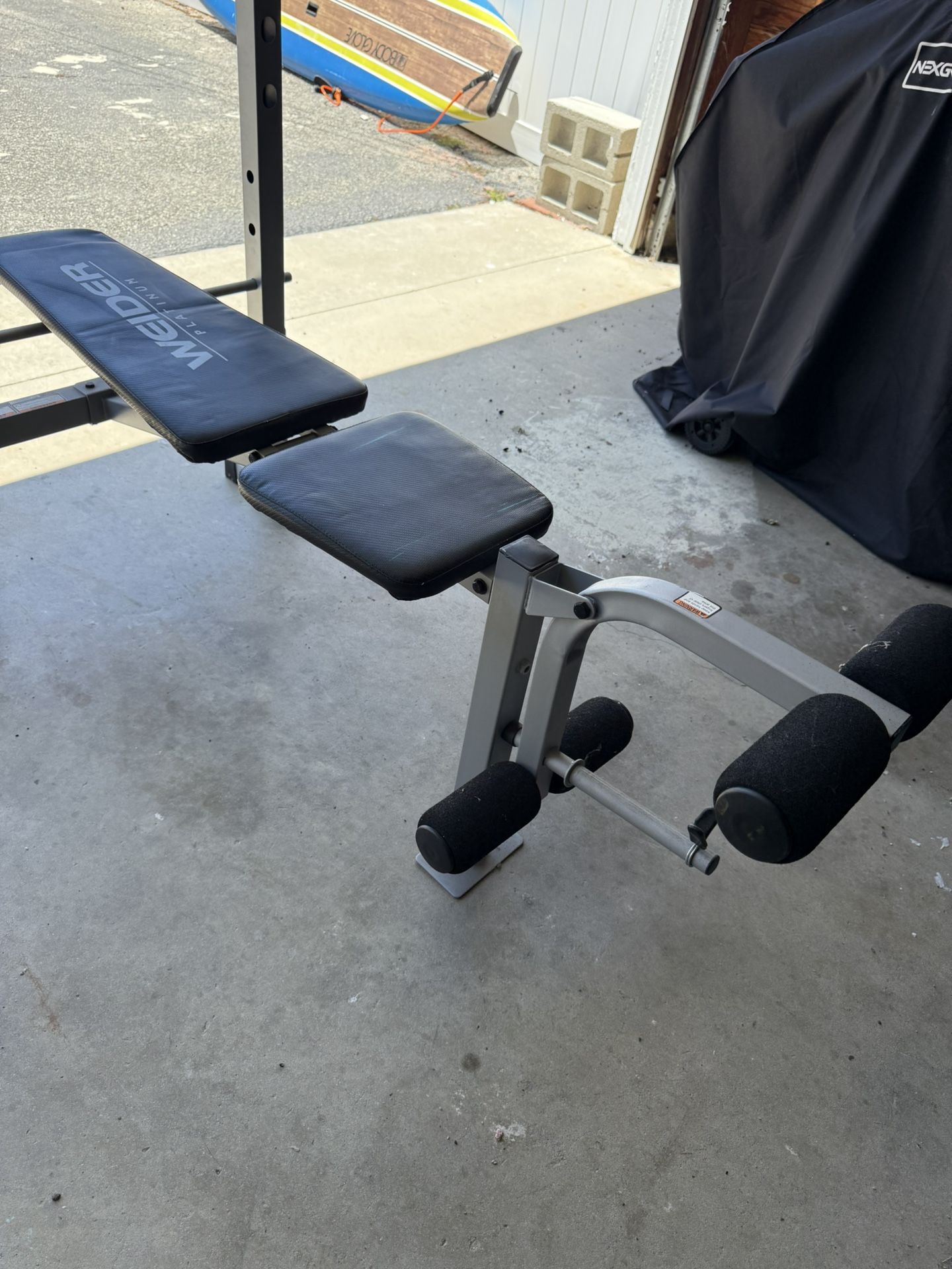 Joe Weider Weight Bench With Leg Extension
