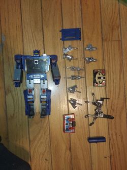 Transformers g1 Soundwave toy 1983