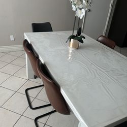 Dining Table With Chairs $300