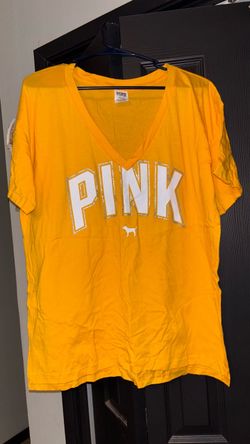 Pink T-shirt(yellow )