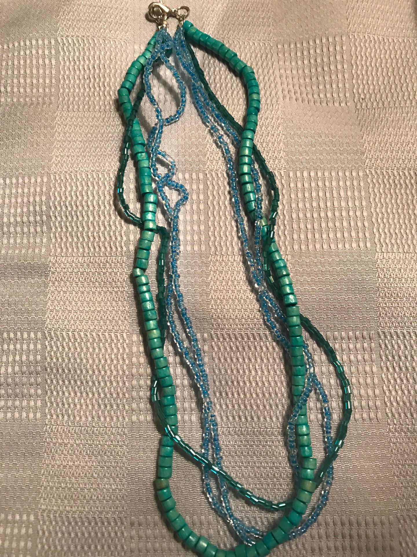 Turquoise beaded necklace