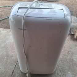 Toshiba Portable Air Conditioner 
