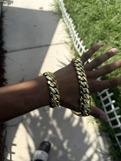20MM Gold Cuban Link Bracelet