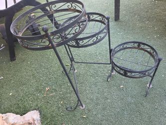Plant holder