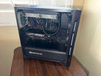 Gaming pc with keyboard and mouse