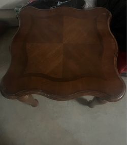 Traditional end tables/ side tables