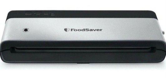 FoodSaver Vacuum Sealing Machine