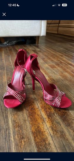 Women's Heels Size 7.5