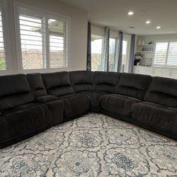 $2500 Sofa For $1500 Only :Redding Fabric Power Sectional  Item # ‌1325813‌