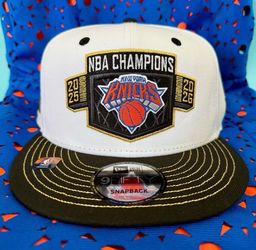 New York Knicks 2025-2026 New Era Champions Locker Room Hat
