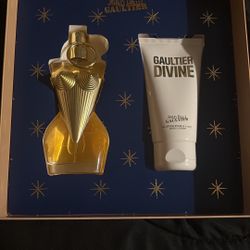 Jean Paul Gaultier Divine Perfume 
