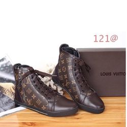 Louis Vuitton 198