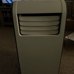 Aire Acondicionado Portátil 10000 BTU en Buen Estado 