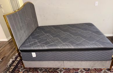Queen Size Bed + Mattress