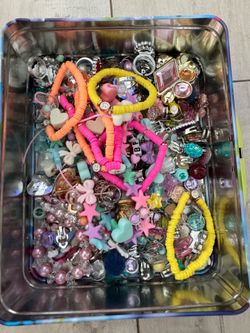 Little girl jewelry - clip-on earrings, adjustable-size rings, bracelets in a SpongeBob box