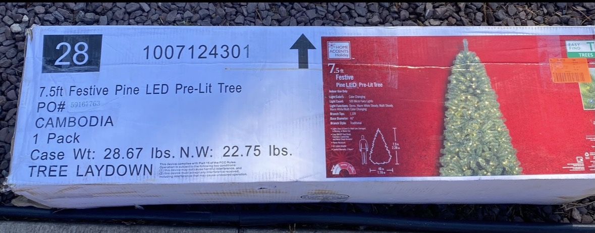 Home Accents Holiday 7.5 ft. Festive Pine LED Pre-Lit Tree