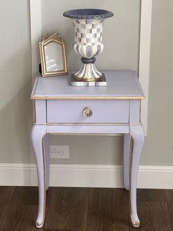 End table