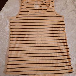 Time and Tru maternity