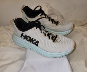 Hoka Rincon 3 Running Sneakers