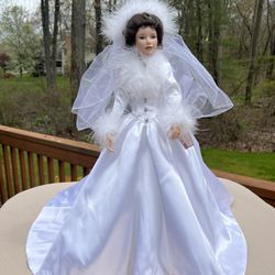Ashton Drake Galleries Porcelain Bride Doll “WINTER ROMANCE” Wedding Gown