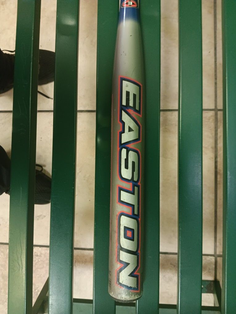 Easton Baseball Bat Yes It's An Easton