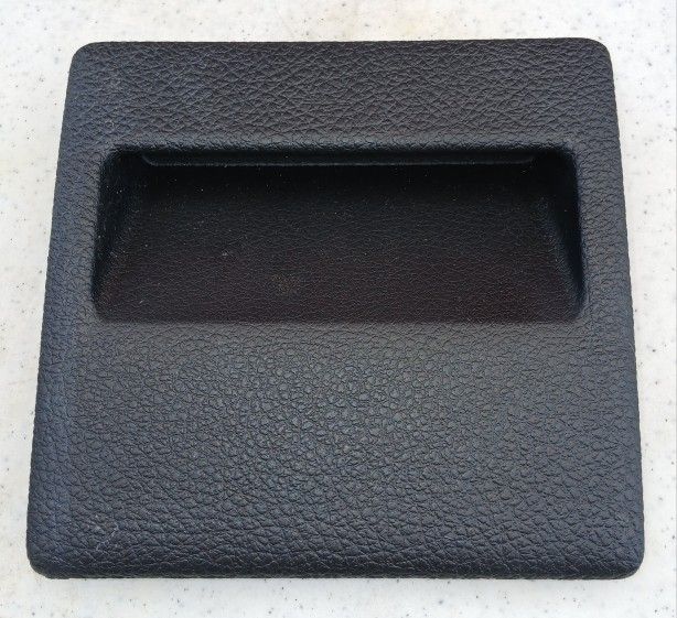 Subaru OEM Fuse Cover