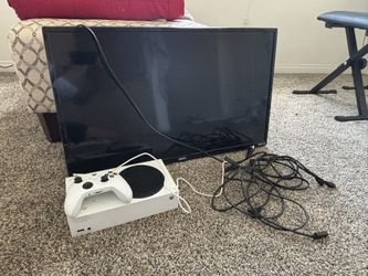 Xbox Series S/ 32inch Tv
