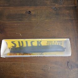 New Suick Bass & Pike Thriller, Fishing Lure in box Black 7”