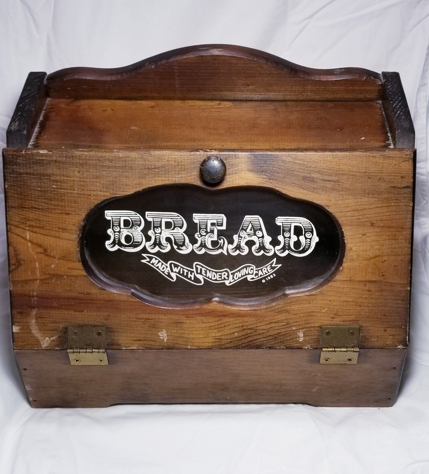 🌟 Vintage Tupperware 'Bread Stor N Serve' Bread Box - 1980, Sold!