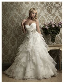 Allure Bridal 8862 Wedding Dress