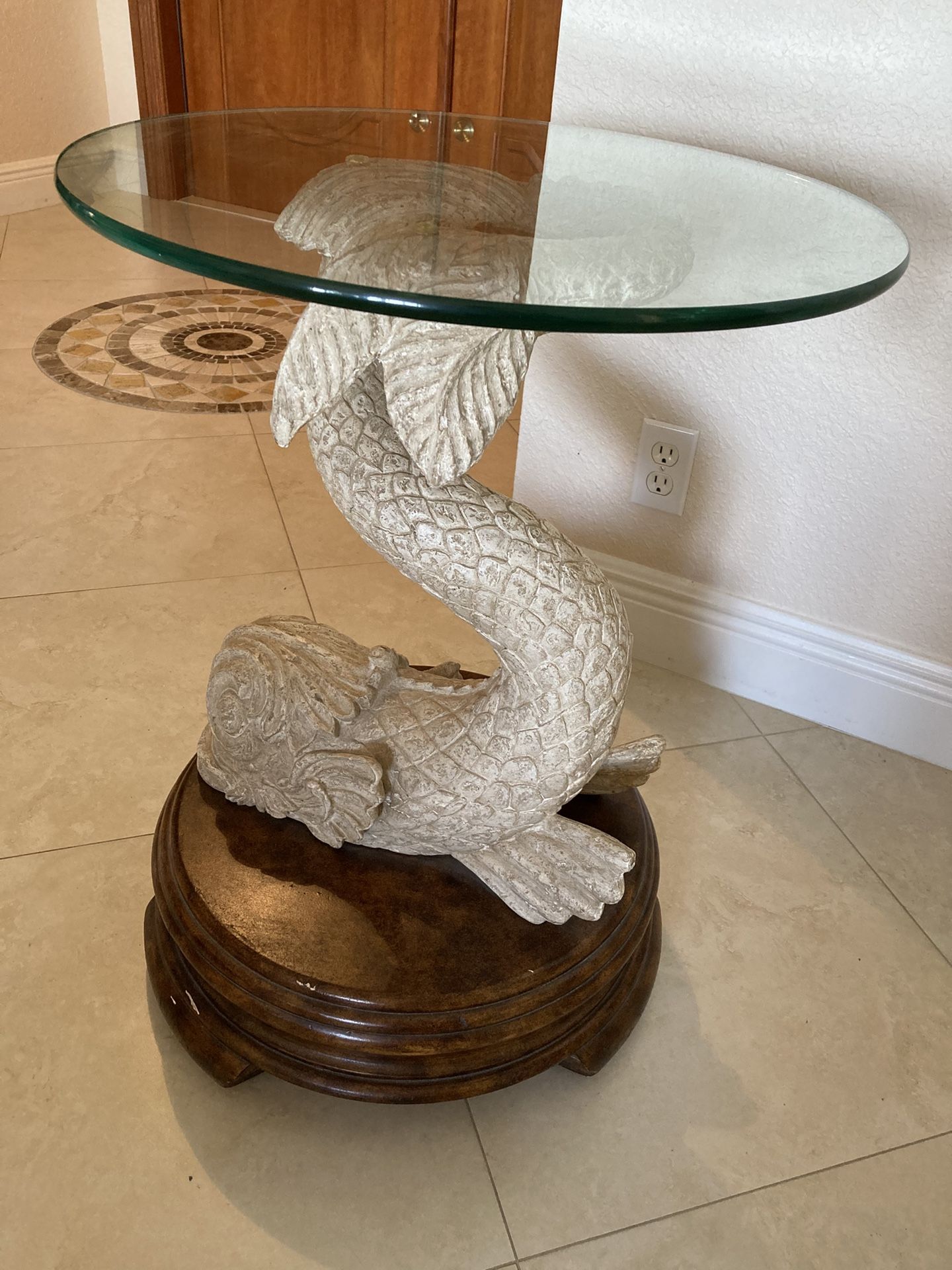 FISH GLASS TOP END TABLE