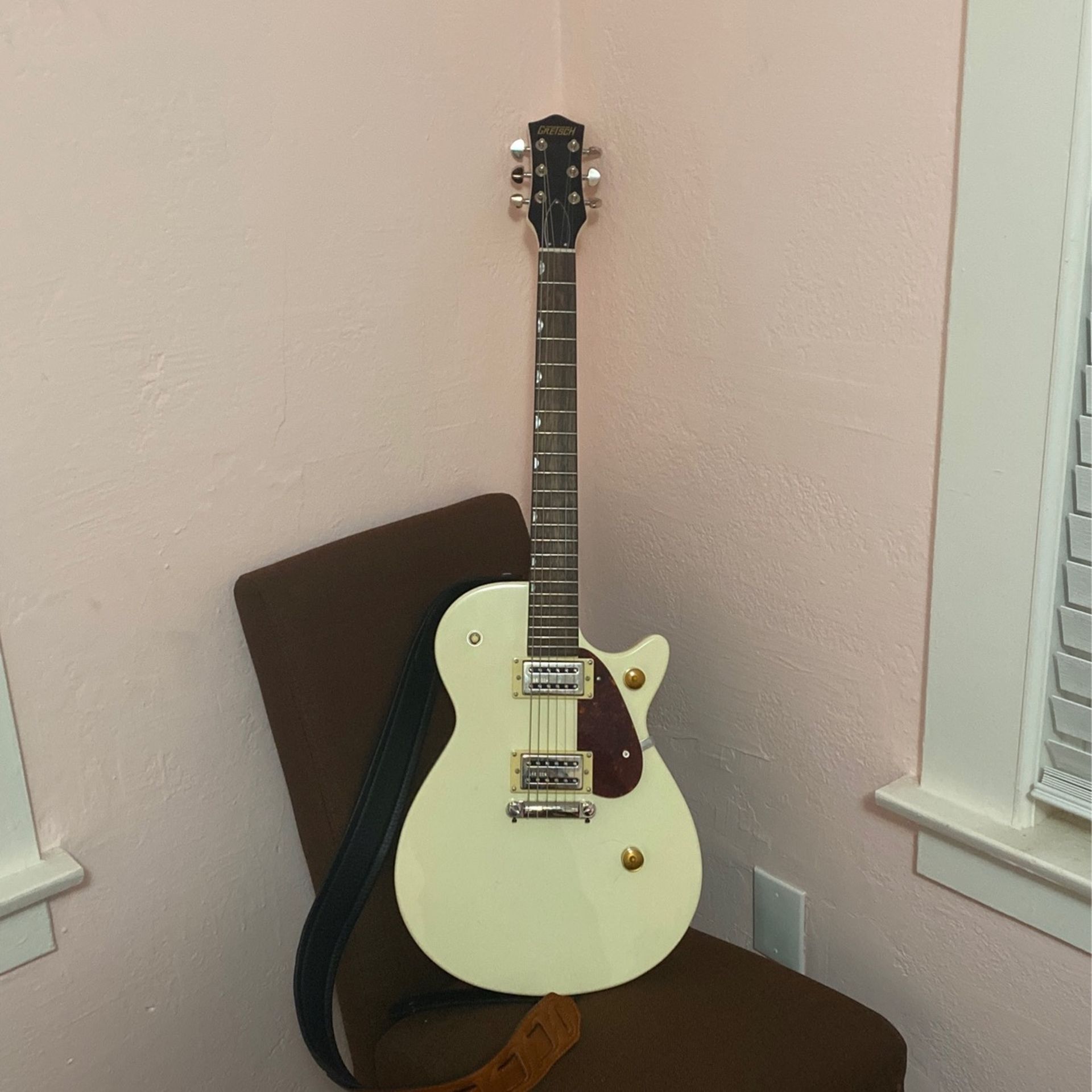 Gretsch Guitar With Orange Amp Included.