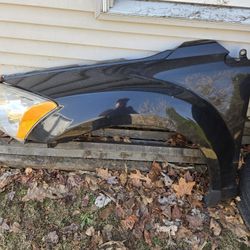 Dodge Caliber Headlight & Fender