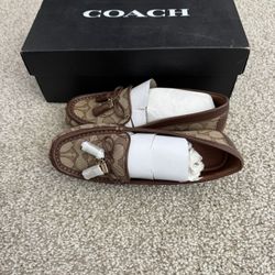 Coach Woman’s Loafe 