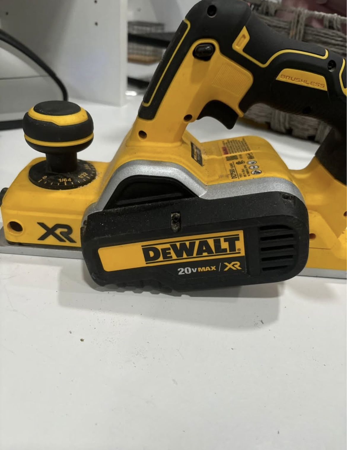 DeWalt Cordless Brushless Planer
